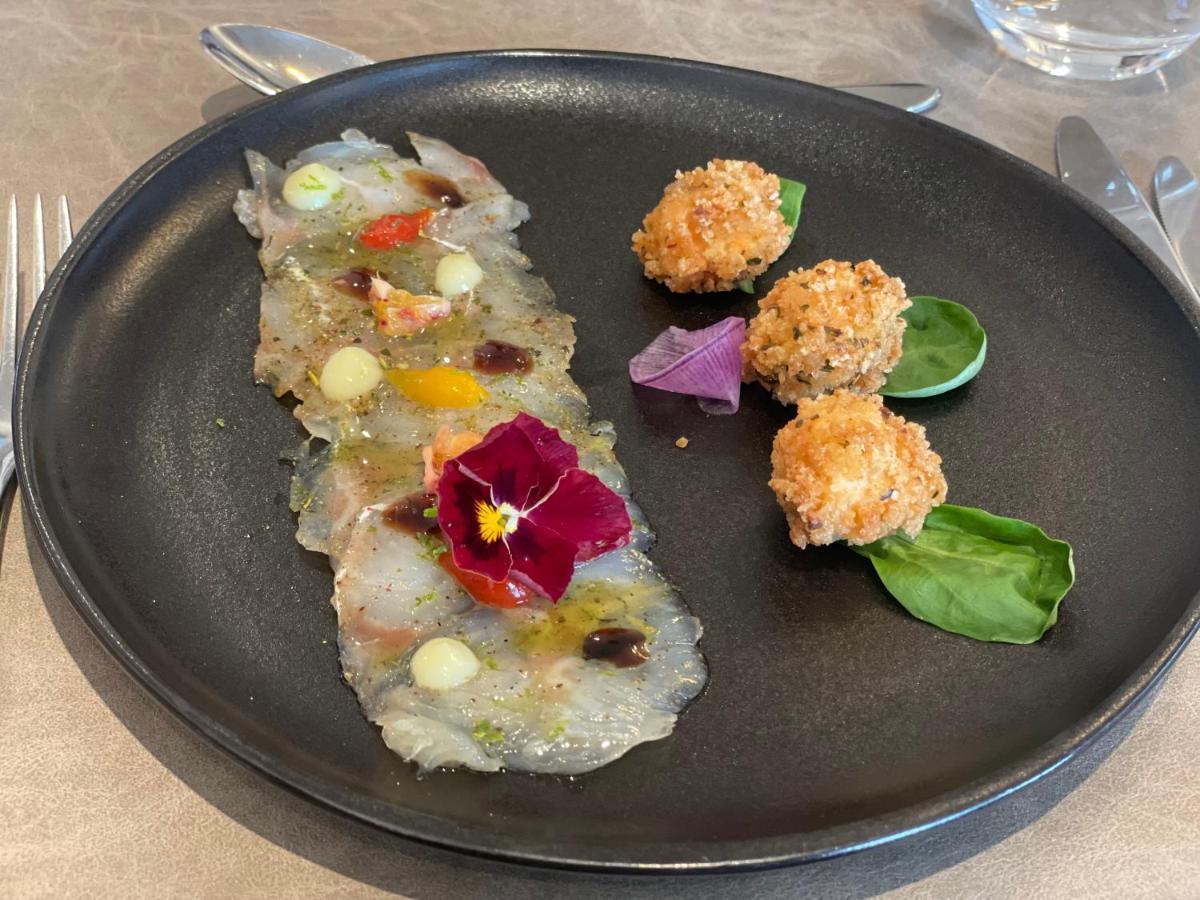 Hotel Restaurant Du Parc Saumur Logis Elegance Екстериор снимка