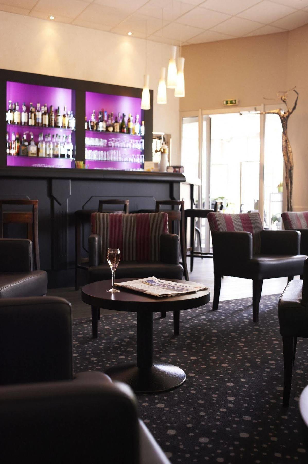 Hotel Restaurant Du Parc Saumur Logis Elegance Екстериор снимка