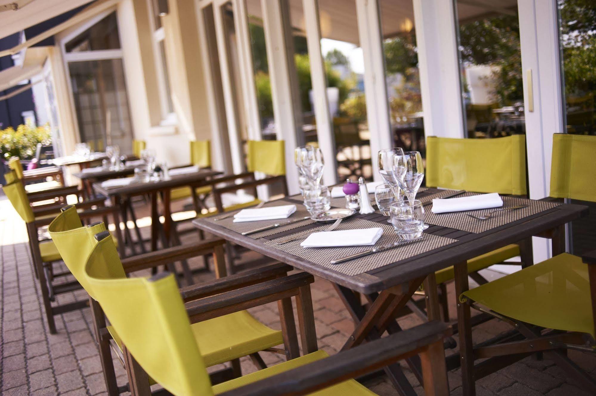 Hotel Restaurant Du Parc Saumur Logis Elegance Екстериор снимка